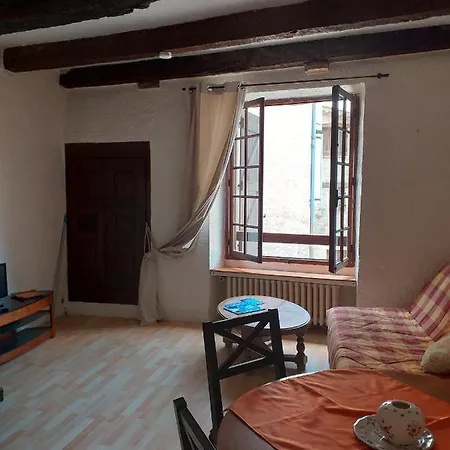 Maison De Village Feriehus